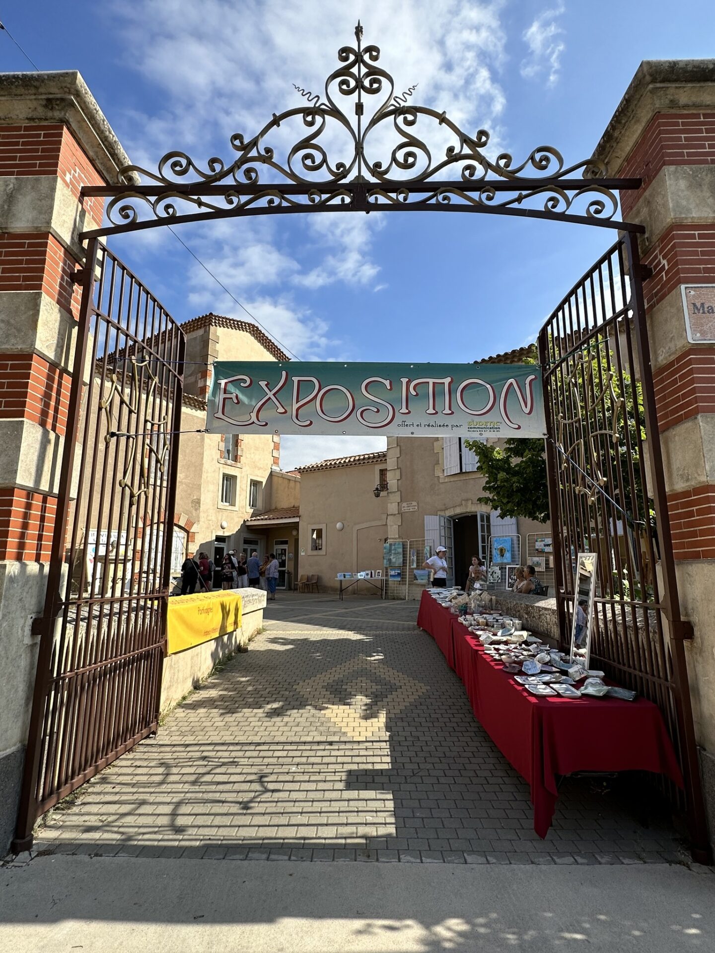 Lire la suite à propos de l’article 𝗖𝗨𝗟𝗧𝗨𝗥𝗘 & 𝗖𝗥𝗘𝗔𝗧𝗜𝗢𝗡 – 𝑬𝒙𝒑𝒐-𝒗𝒆𝒏𝒕𝒆 𝒕𝒐𝒖𝒔 𝒍𝒆𝒔 𝒅𝒊𝒎𝒂𝒏𝒄𝒉𝒆𝒔 𝒎𝒂𝒕𝒊𝒏 !
