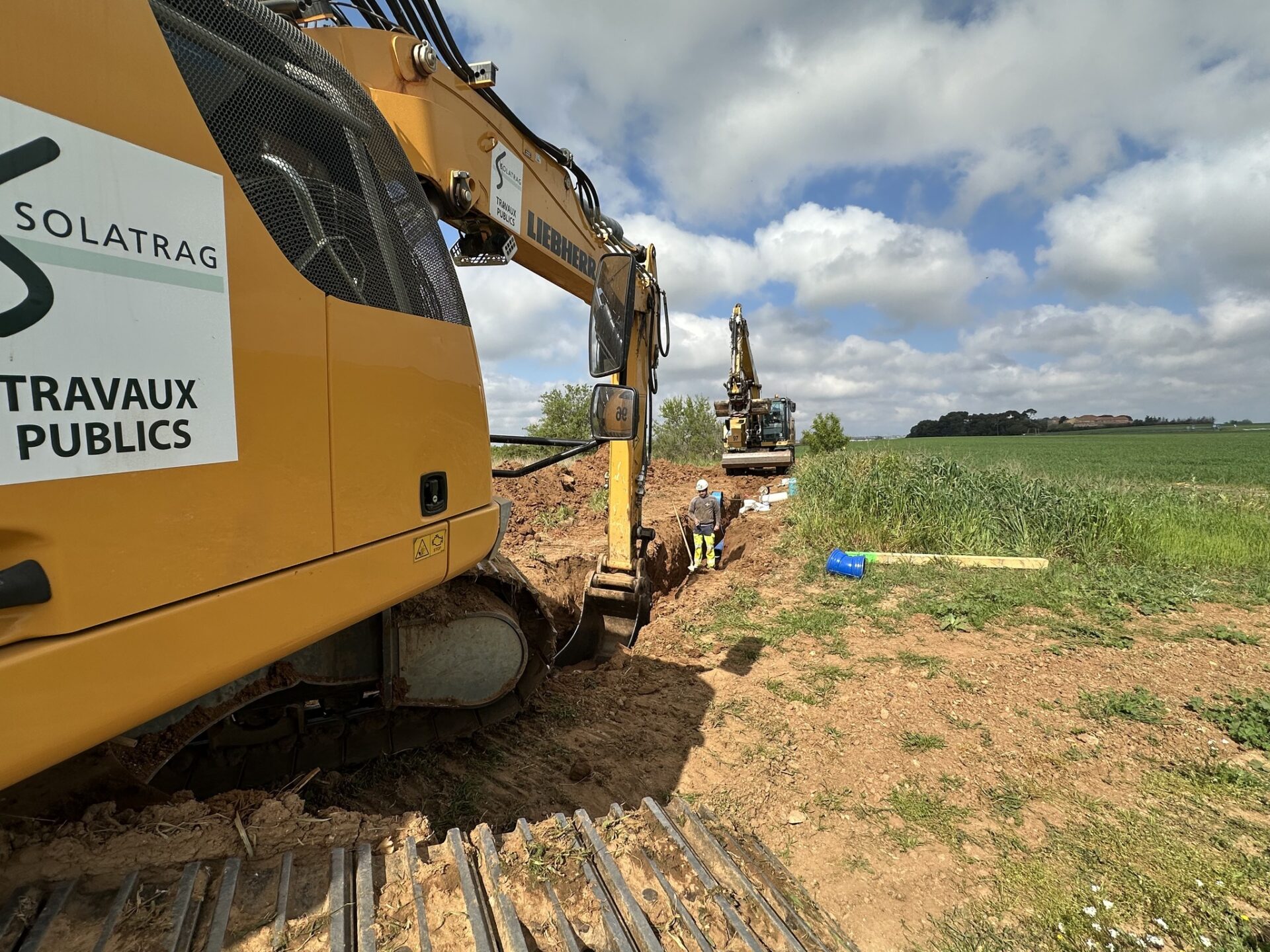 Lire la suite à propos de l’article 𝗧𝗥𝗔𝗩𝗔𝗨𝗫 I 𝑳𝒊𝒂𝒊𝒔𝒐𝒏 𝒅’𝒆𝒂𝒖 𝒑𝒐𝒕𝒂𝒃𝒍𝒆 𝒆𝒏𝒕𝒓𝒆 𝑪𝒆𝒓𝒔 𝒆𝒕 𝑷𝒐𝒓𝒕𝒊𝒓𝒂𝒈𝒏𝒆𝒔