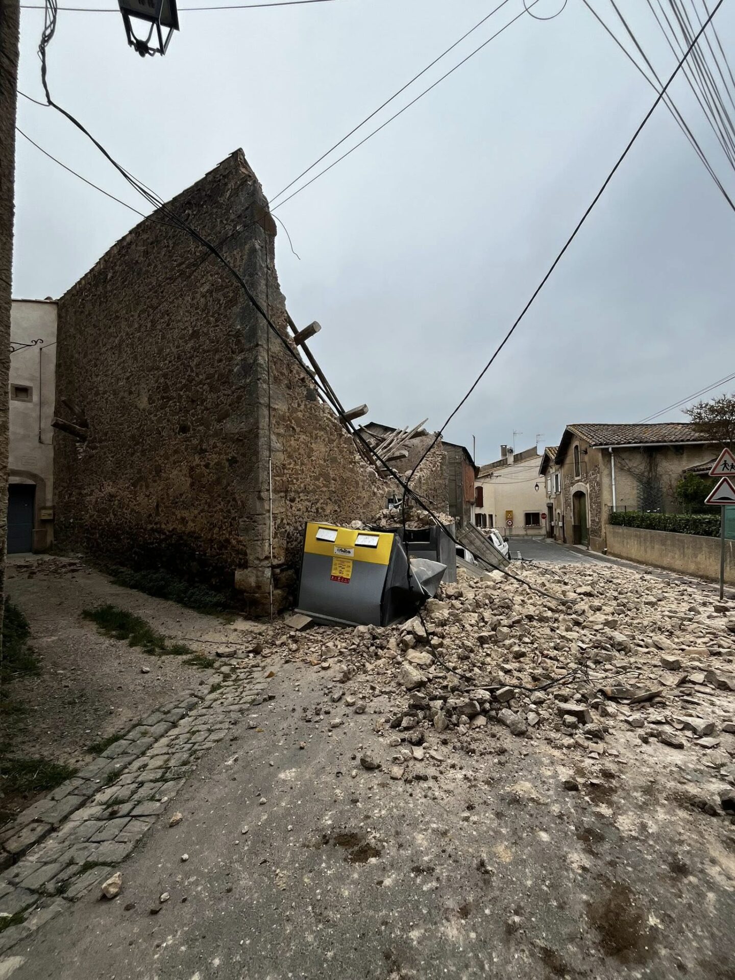 You are currently viewing Information aux habitants – Incident électrique rue de la Libération